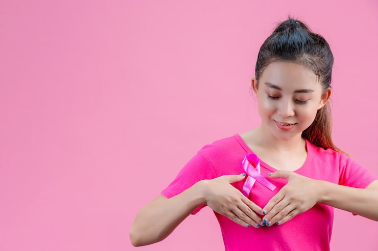 Octobre Rose : retrouver sa féminité grâce à la reconstruction mammaire